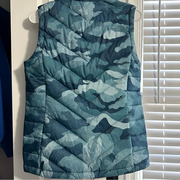 The North Face Vest - Picture 6 of 8